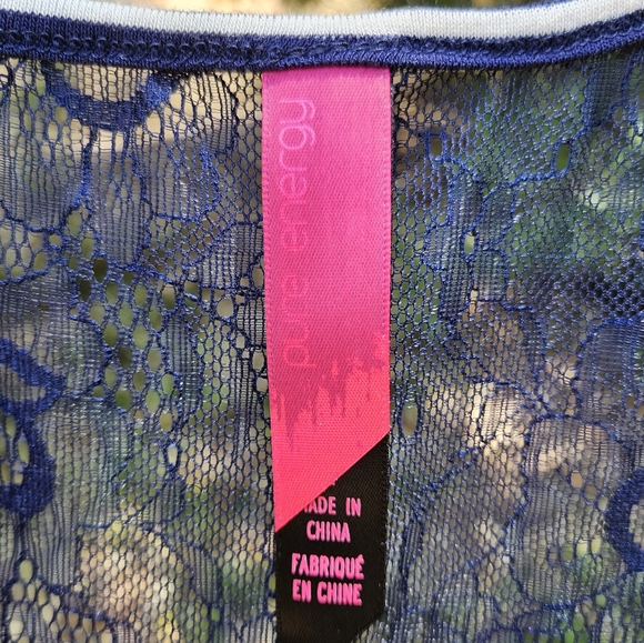 NWT Pure Energy High-Low Top - Picture 3 of 6